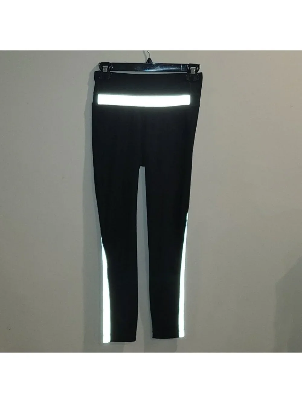 Lululemon Light Speed Tight *Full-On Luxtreme